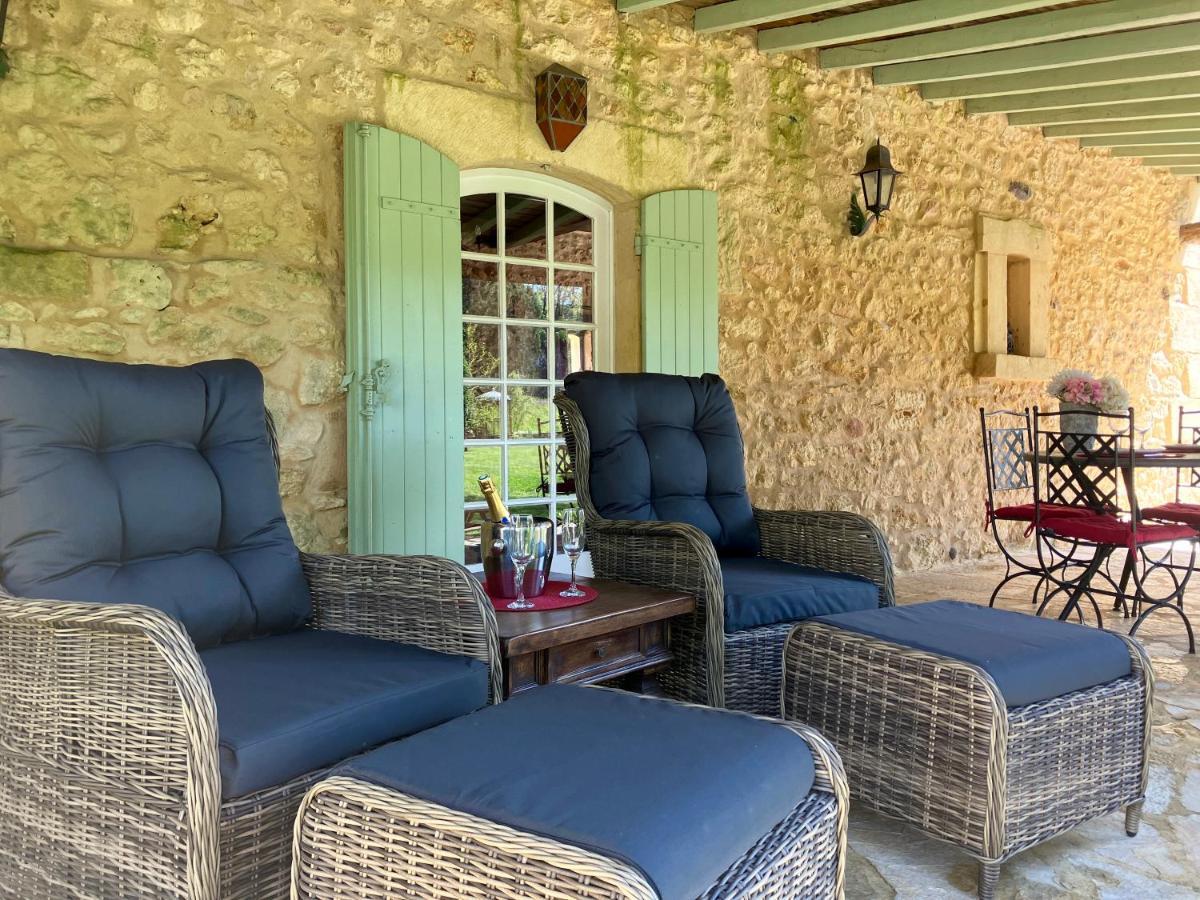 Le Petit Chateau - Adults Only Property Ле-Бюг Экстерьер фото