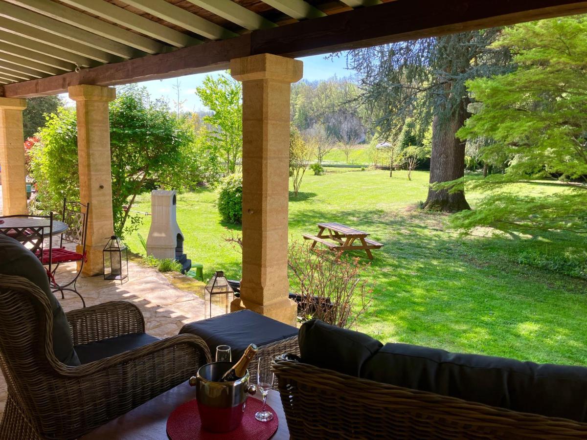Le Petit Chateau - Adults Only Property Ле-Бюг Экстерьер фото