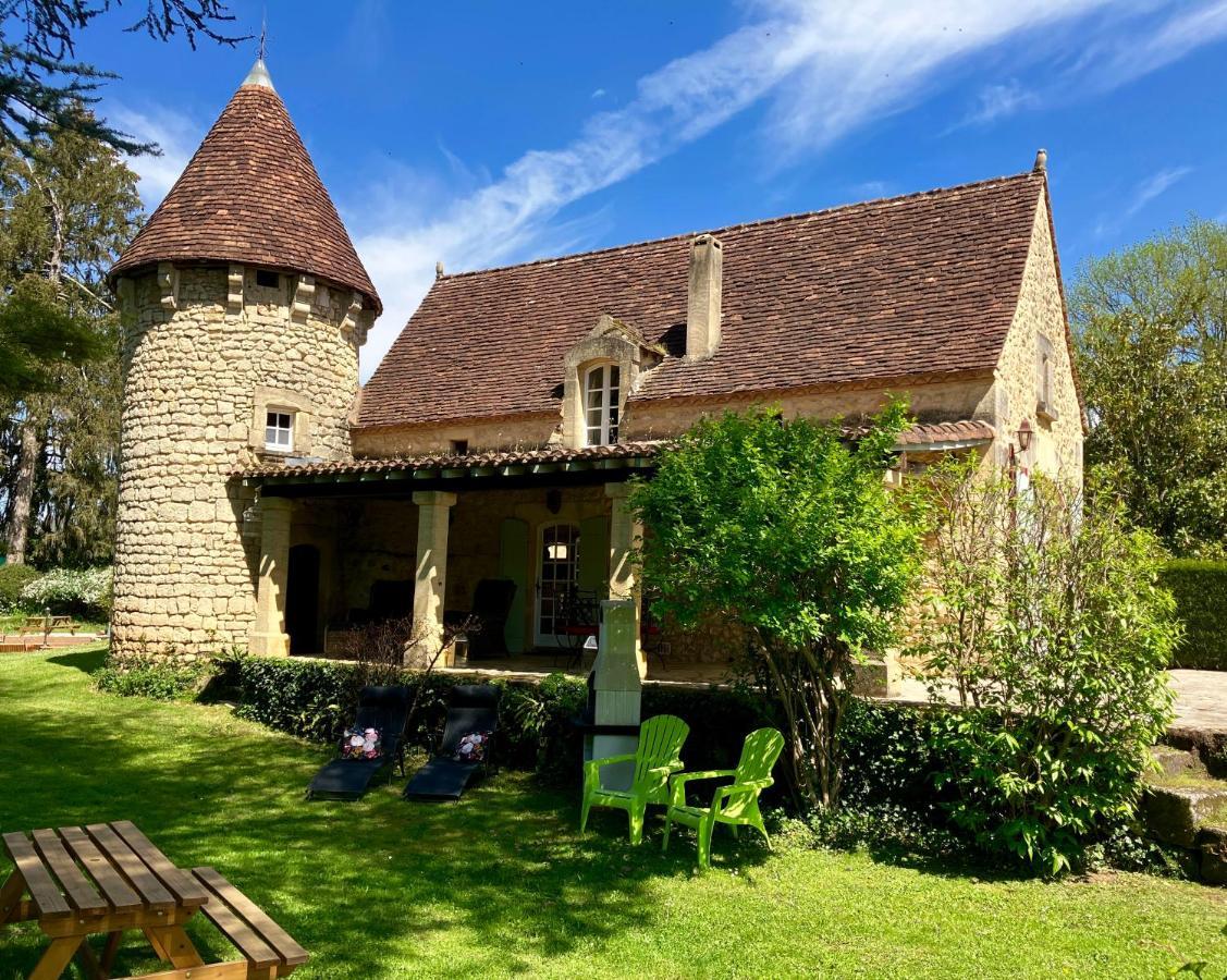 Le Petit Chateau - Adults Only Property Ле-Бюг Экстерьер фото